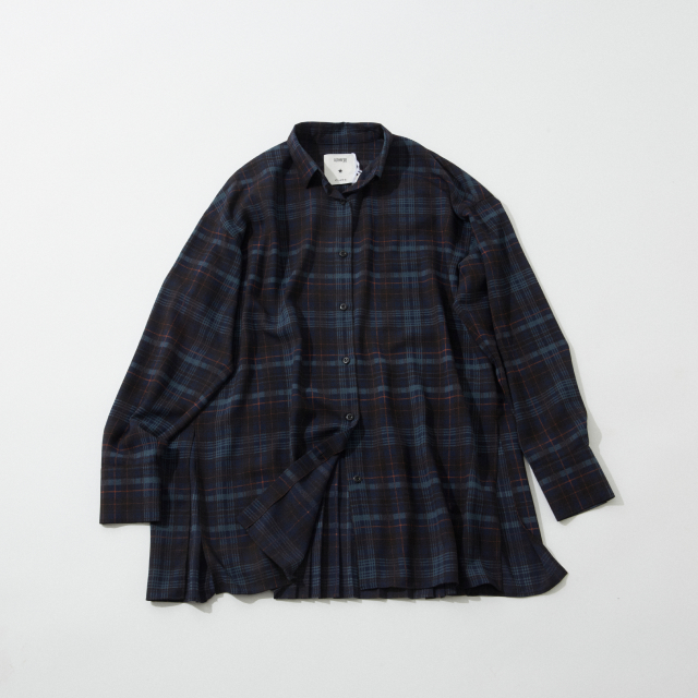 CHECKED PLEATED BLOUSE