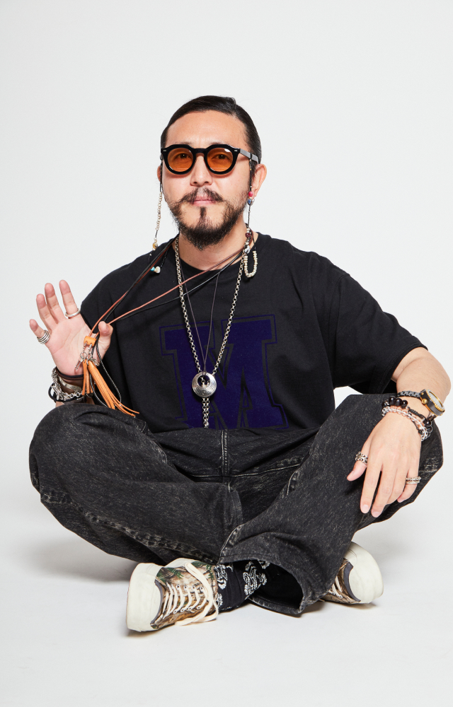 Style worn by MELROSE STAFF