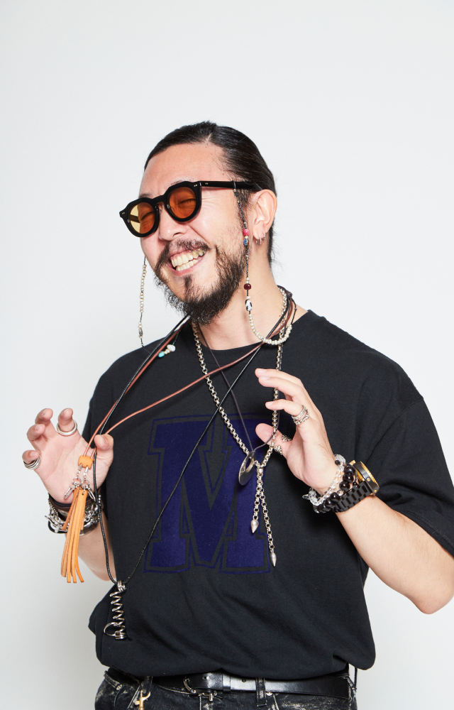 Style worn by MELROSE STAFF