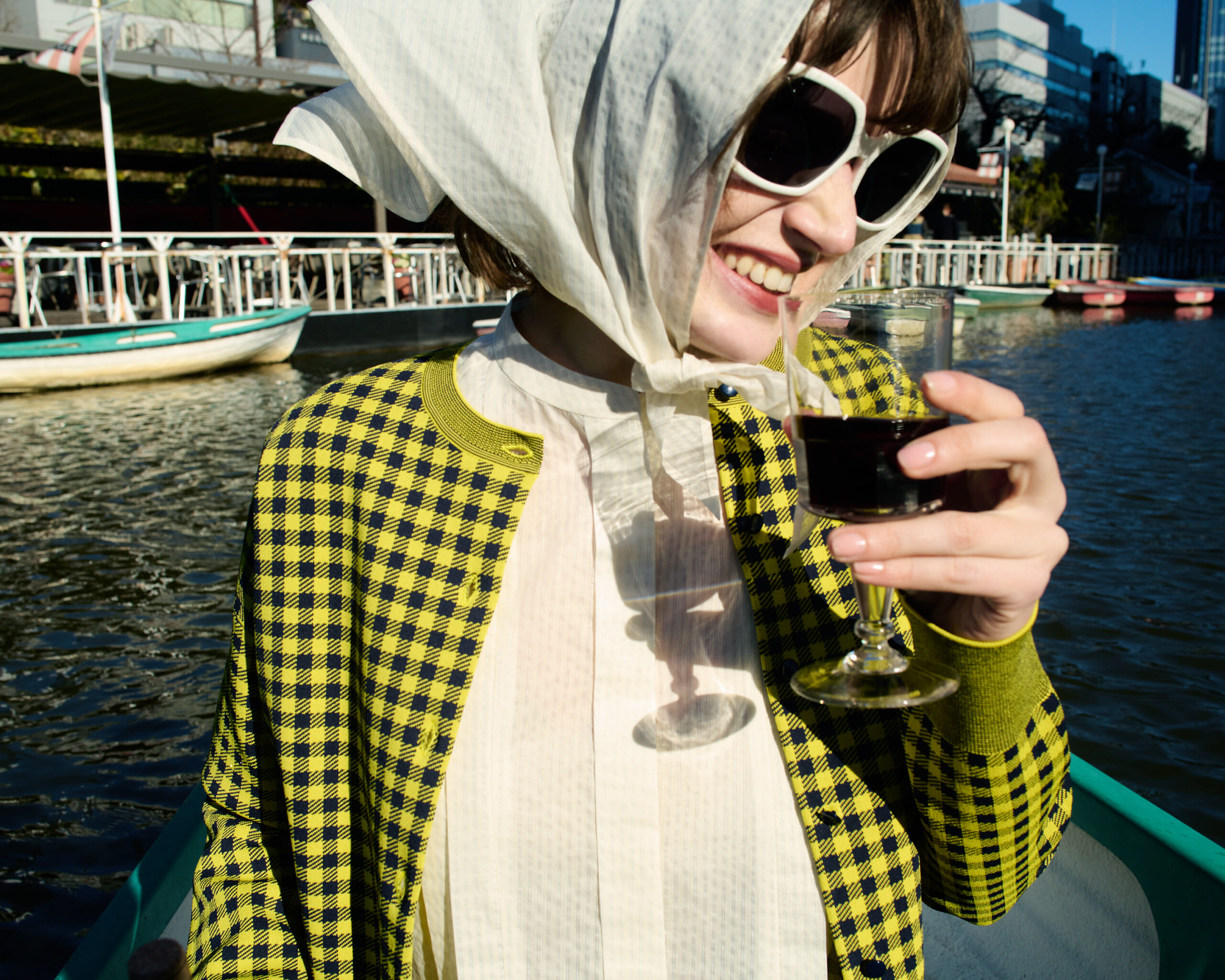 TIARA（ティアラ）公式ブランドサイト