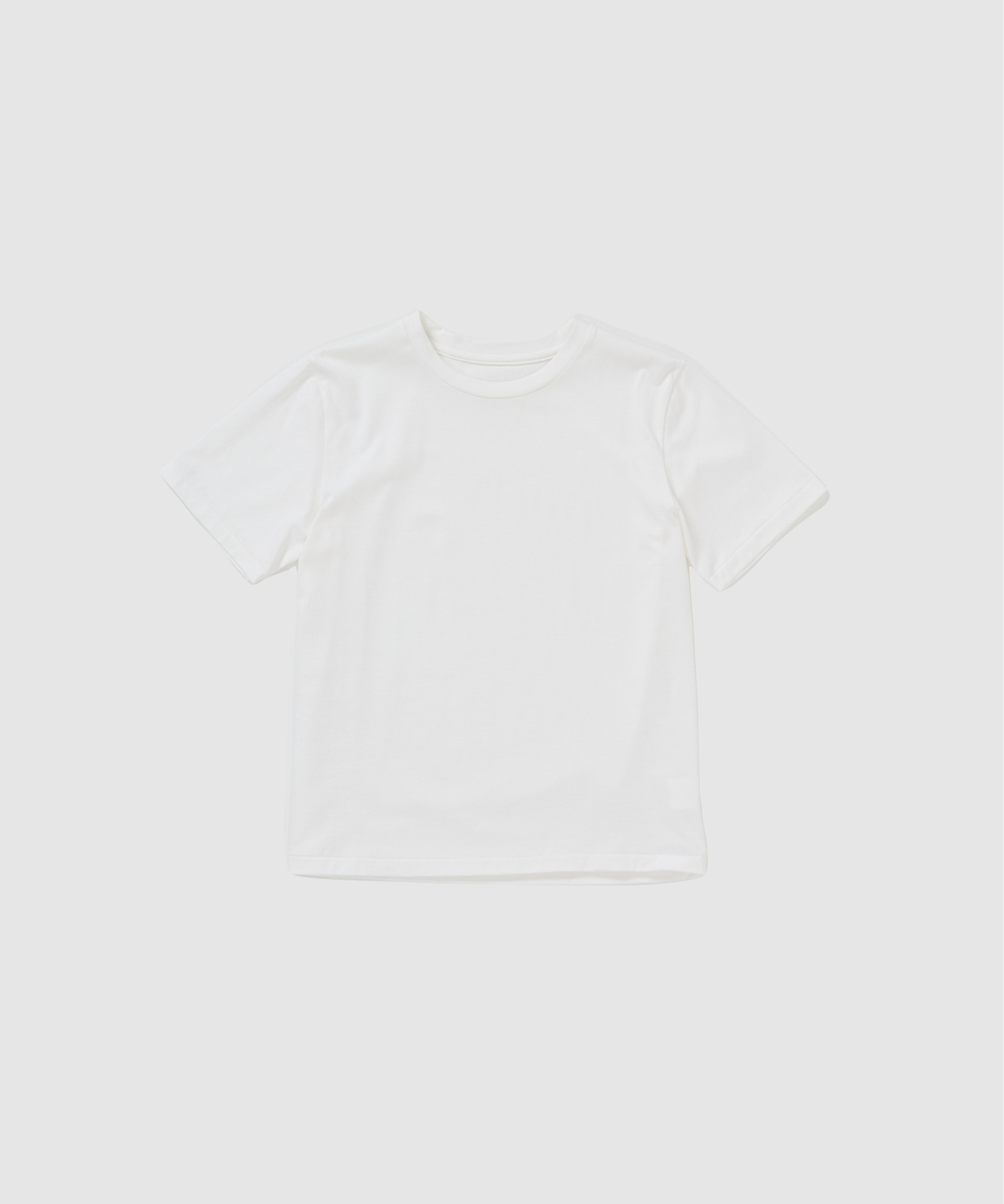 ESSENTIAL T-SHIRT